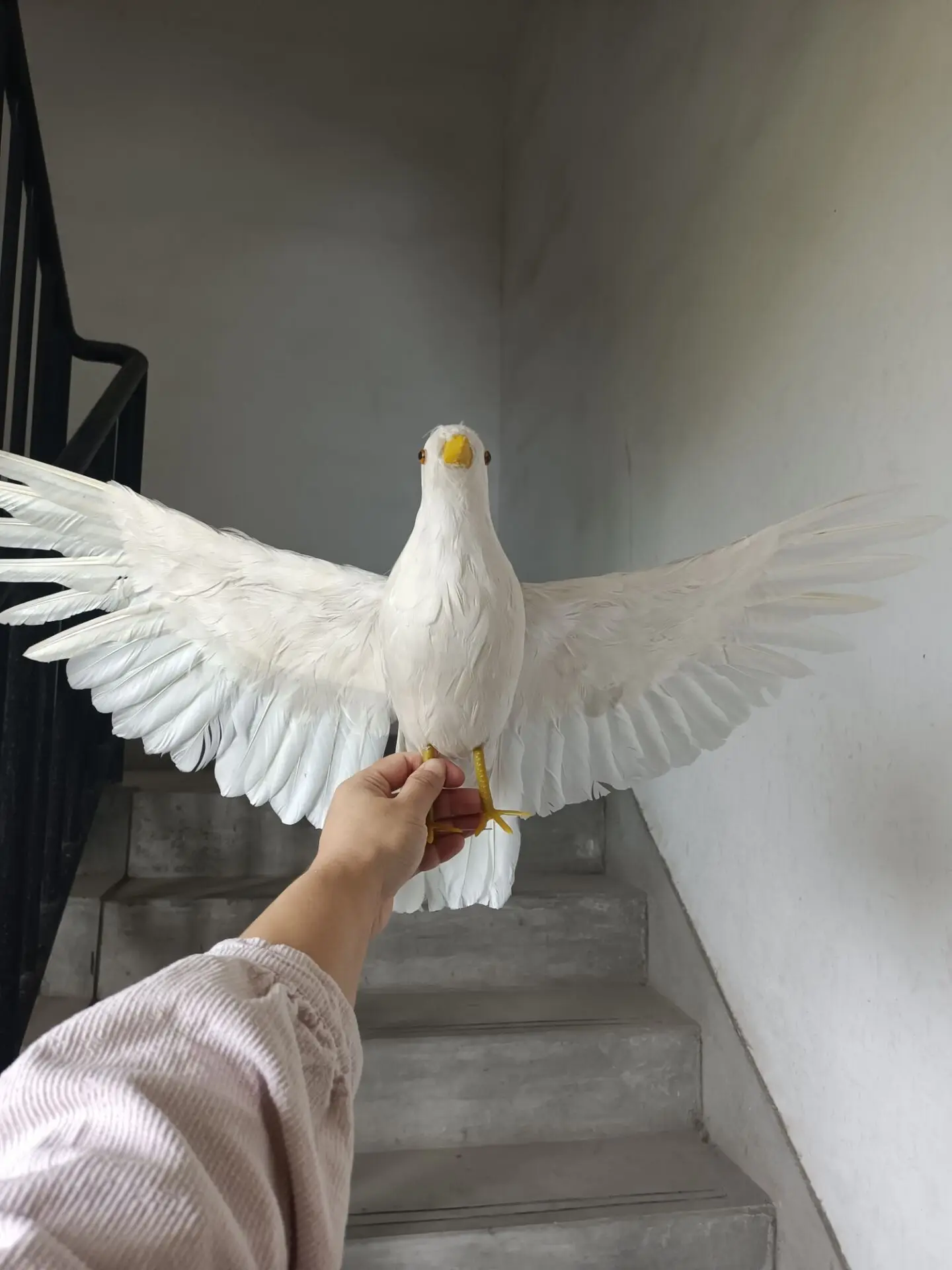 Big White Simulation Dove Model 43x77 Cm with Foam Feather Wings Garden Bird Decoration Foam & Feather Wings Gift