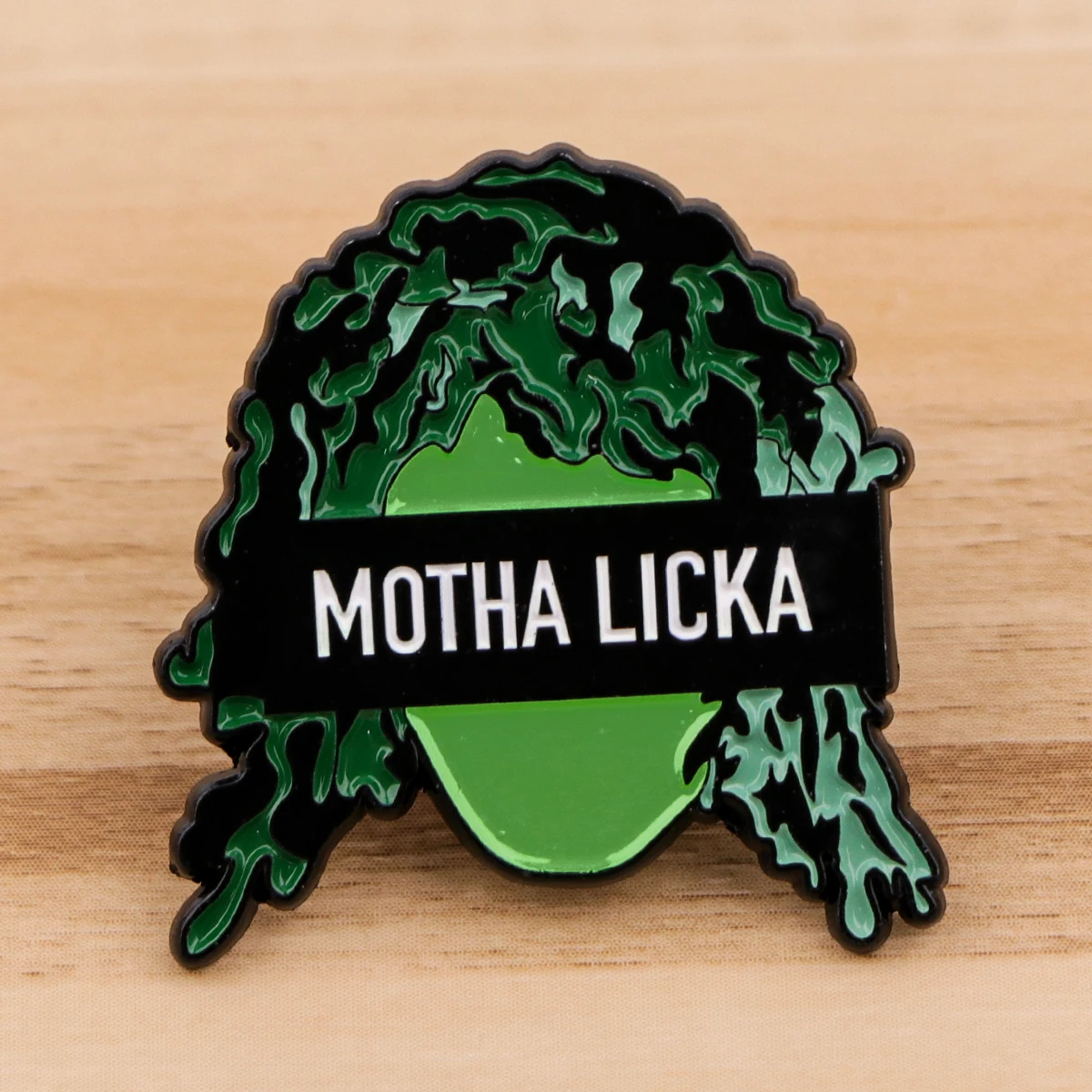 MOTHA LICKA Esmalte Lapela Pin Crachá Pins Chapéus Roupas Mochilas Decoração Acessórios de Jóias Presente