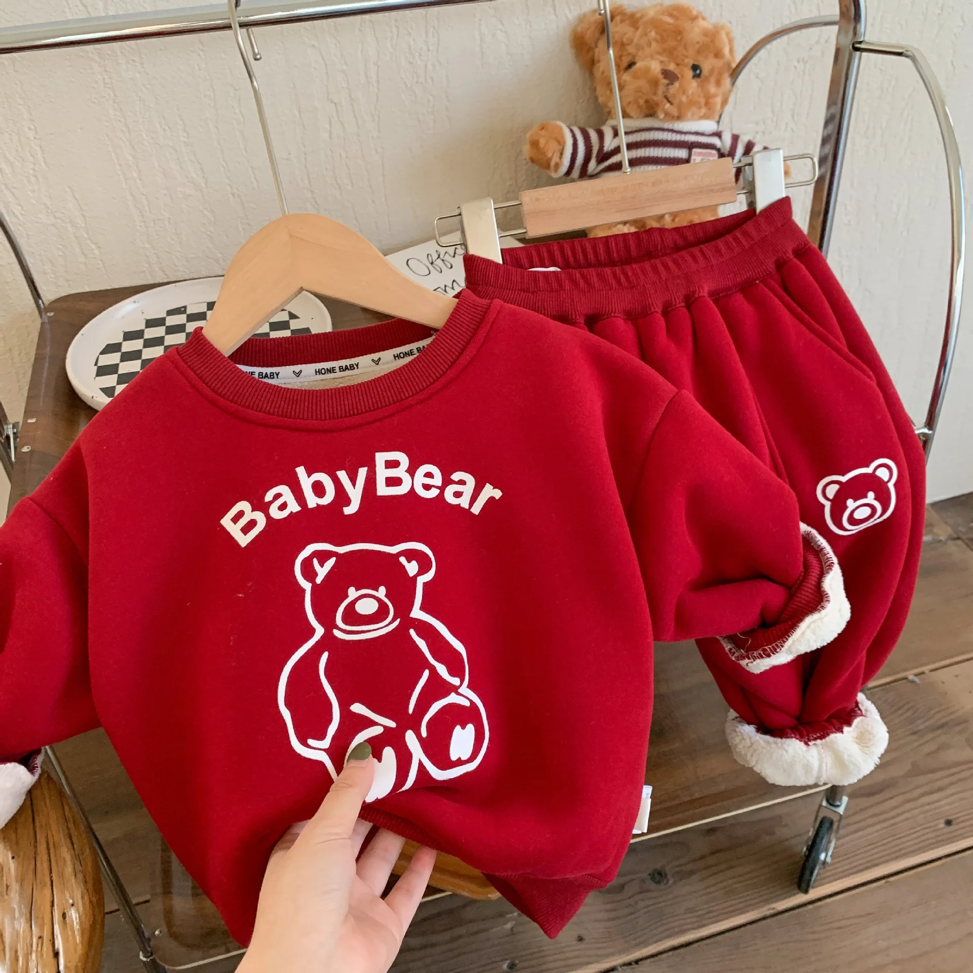 

New Red Little Bear with Plush Thickened Two-piece Set Baby Girl Outfit Set Baby Boy Clothes Sets Children's Top and Bottom Set