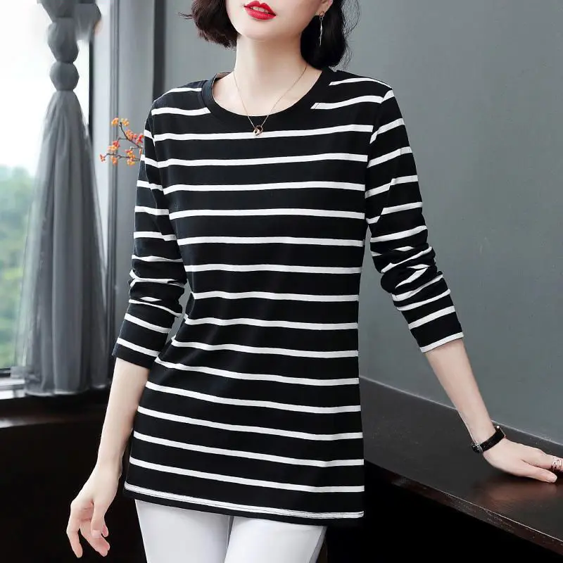 Casual Striped Print Bottoming Shirt Spring Autumn New Long Sleeve Plus Size Loose T Shirt Tops Vintage Fashion Women Clothing