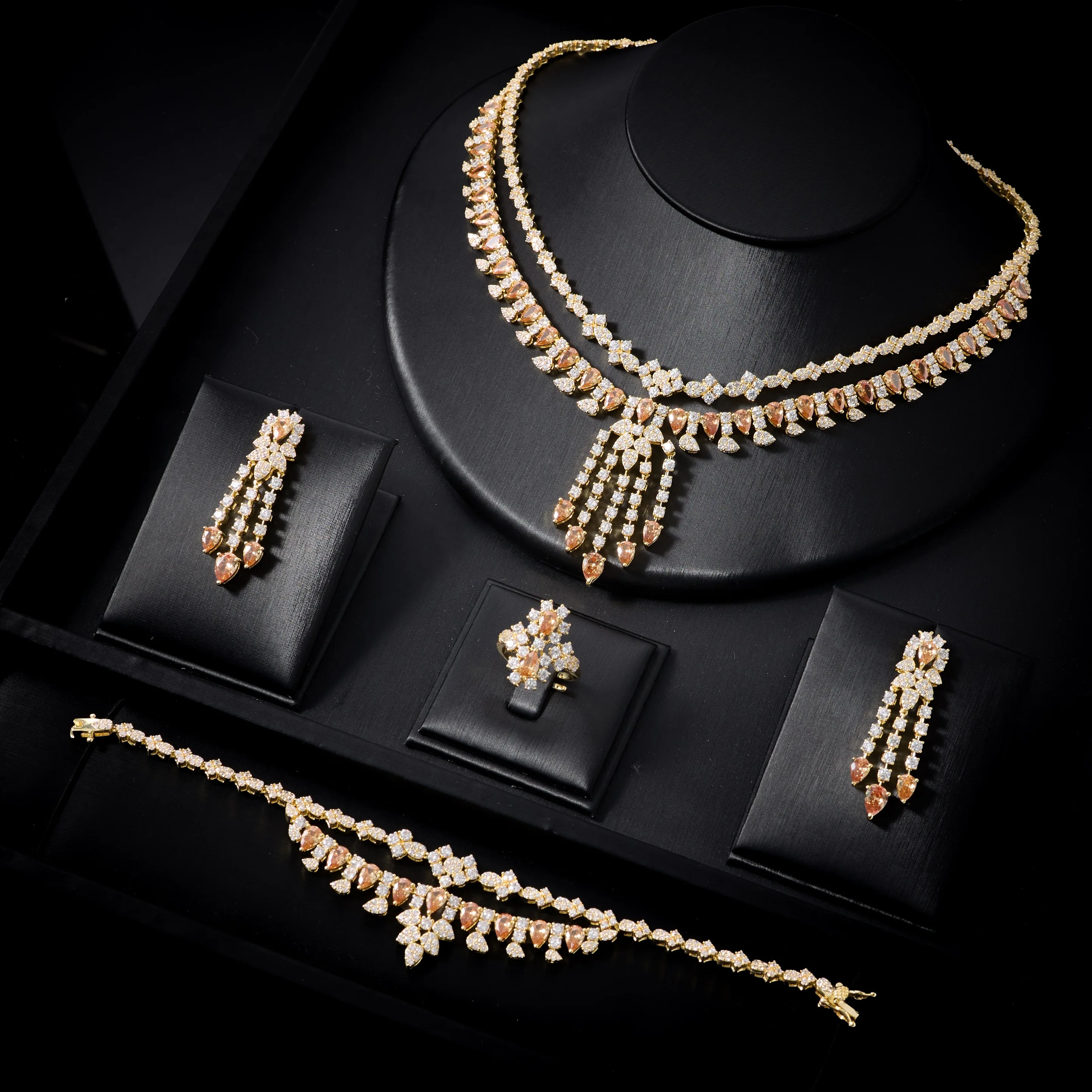 00082 Trendy 4Pcs Cubic Zirconia Bridal Jewelry Set - Necklace Earrings Bracelet Ring for Wedding Party