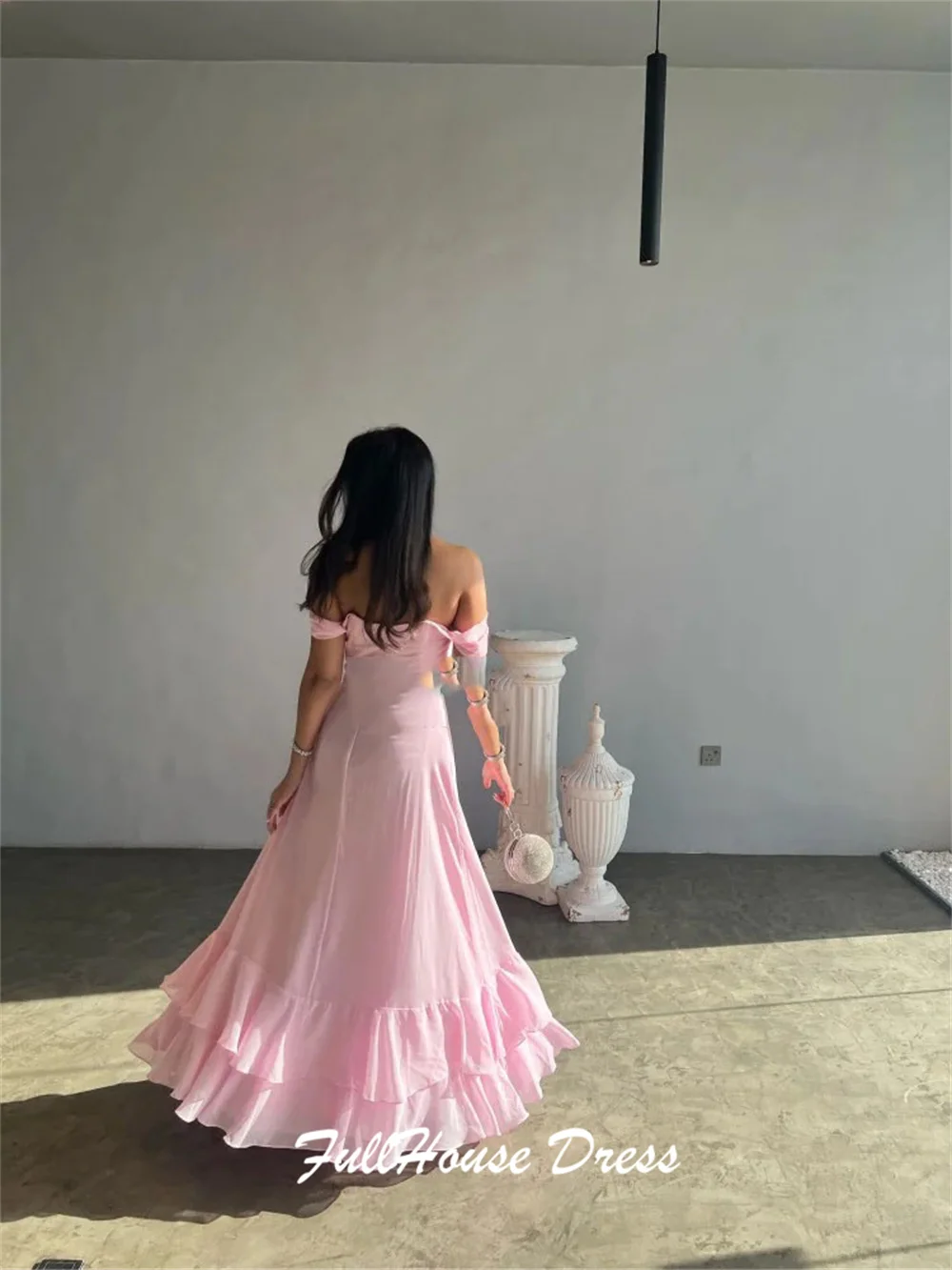 فستان سهرة رسمي مصنوع حسب الطلب بسيط بدون أكتاف متدفق على شكل حرف a بدون ظهر وياقة على شكل قلب فستان طويل للحفلات للنساء