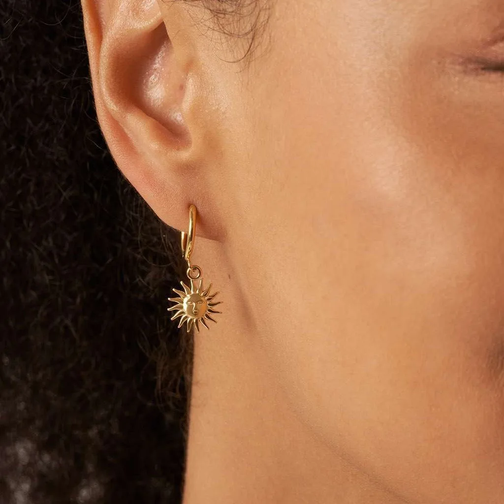 New ins Stainless Steel Sun Dnagle Circle Earring For Women Vintage Geometric Sun Buckle Earrings Fashion Jewelry Gift