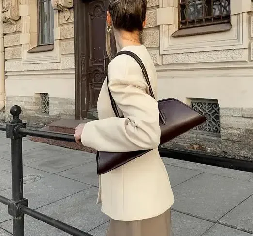 

Autumn Collision Style Waist Cinched Fashion V-Neck Long Sleeve Suit for Women Temperament Trendy Apricot Casual Cardigan