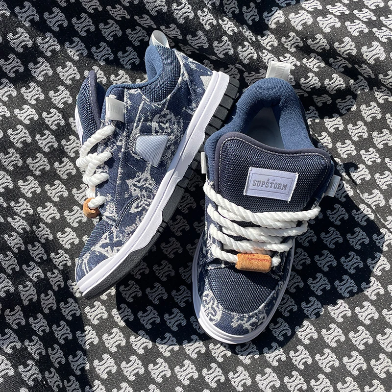 

New Style Navy Blue Printed Loafers, Large Size Men's Trendy Sneakers, Versatile Canvas Shoes, Comfortable Non-Slip Stylish Shoes