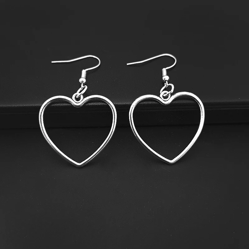 Fashion Hollow Heart Earrings for Women Gothic Star Earrings Rock Metal Jewelry Punk Eardrop Gifts