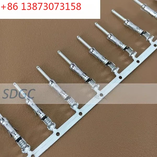 

10 шт. 1-66099-5 подлинный точечный разъем типа «папа»