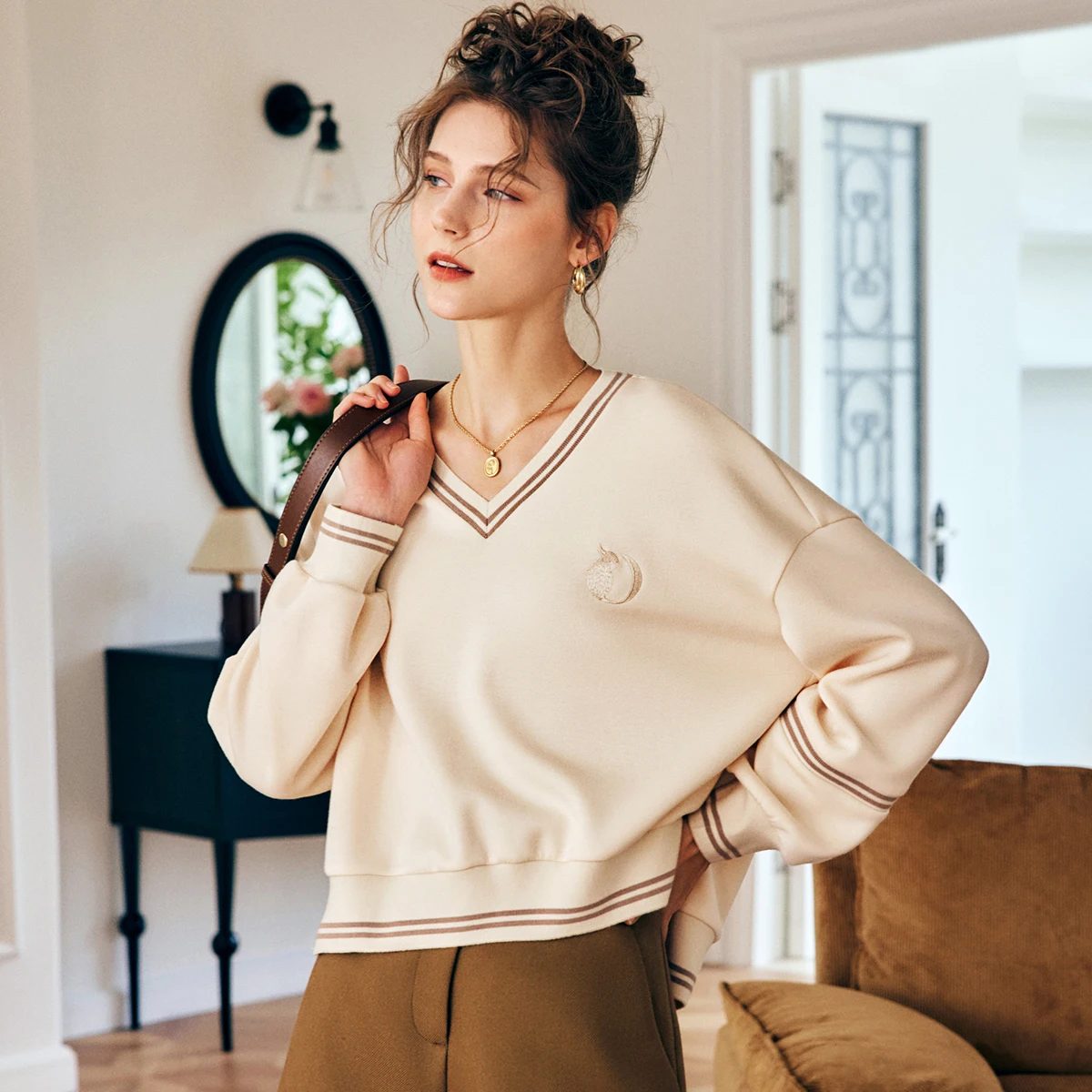 OLrain Women Pullovers 2025 Spring Summer French V-Neck Pullover Hoodies Loose Colorblock Air Cotton Tops Casual Chic N56QR63285