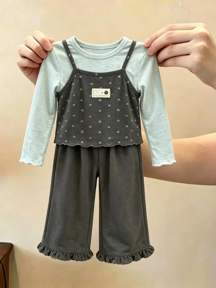 Girls Autumn Fashionable Two-Piece Set Lace Trim Pants Label Attached Cute Floral Print Top And Bottoms Ensemble for Kids