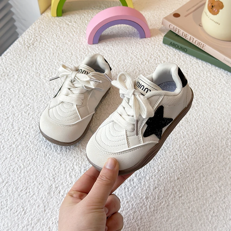 Kids Vintage Trainer Sneakers, Toddler Boys Girls Glitter Star Decor Casual Shoes for Spring Autumn Round Toe Hook Loop Sneakers