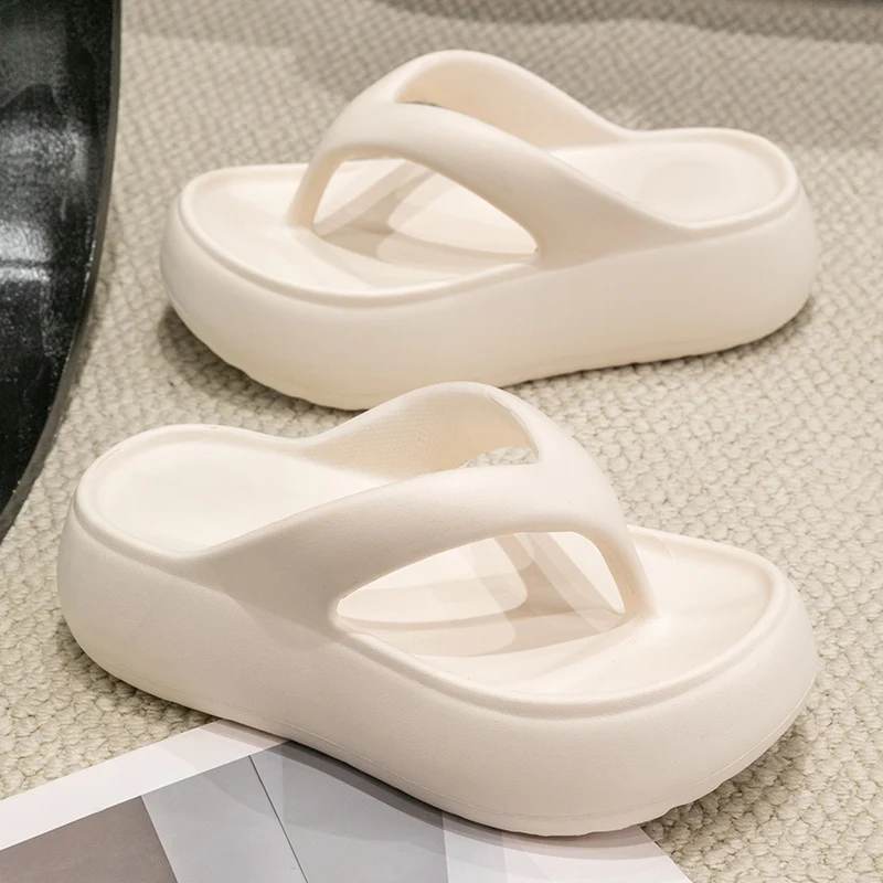 Non-slip Beach Flip Flops Women Summer Clip Toe Thick Bottom Cloud Slippers Woman 2025 Soft Sole Platform Sandals Slides Female