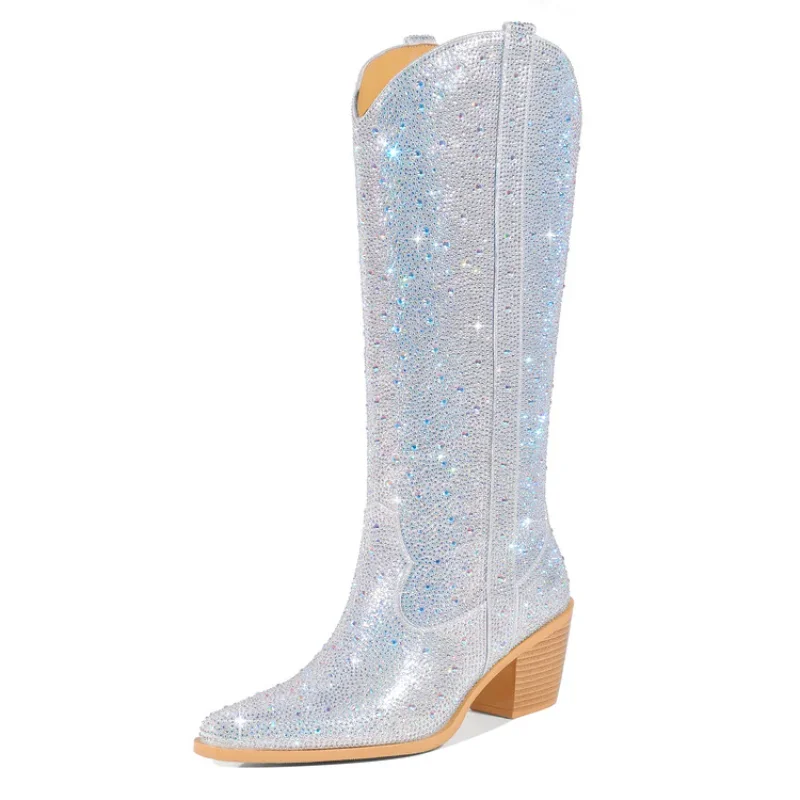 2023 Embroidered Rivet Knee Boots 44 Rhinestone Pointy Women Boots Leather Car Stitching Chelsea Boot Fashion Show Shiny Boots