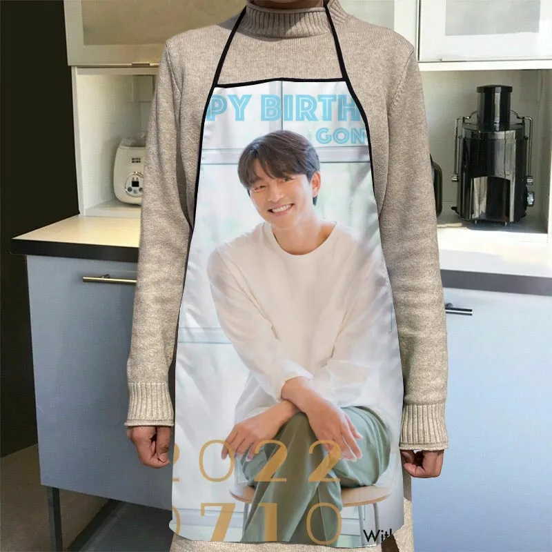 New Arrival TV Actor Gong Yoo Apron Kitchen Aprons For Women Oxford Fabric Cleaning Pinafore Home Cooking Accessories Apron 0414