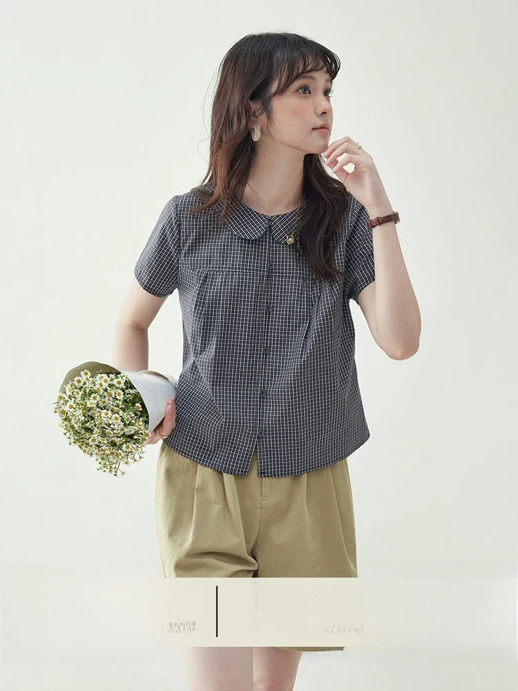 

Оригинальная женская рубашка AMUU из чистого хлопка с воротником Питер Пэн, летняя новинка, омолаживающий эффект, короткий рукав, клетчатый узор, топ