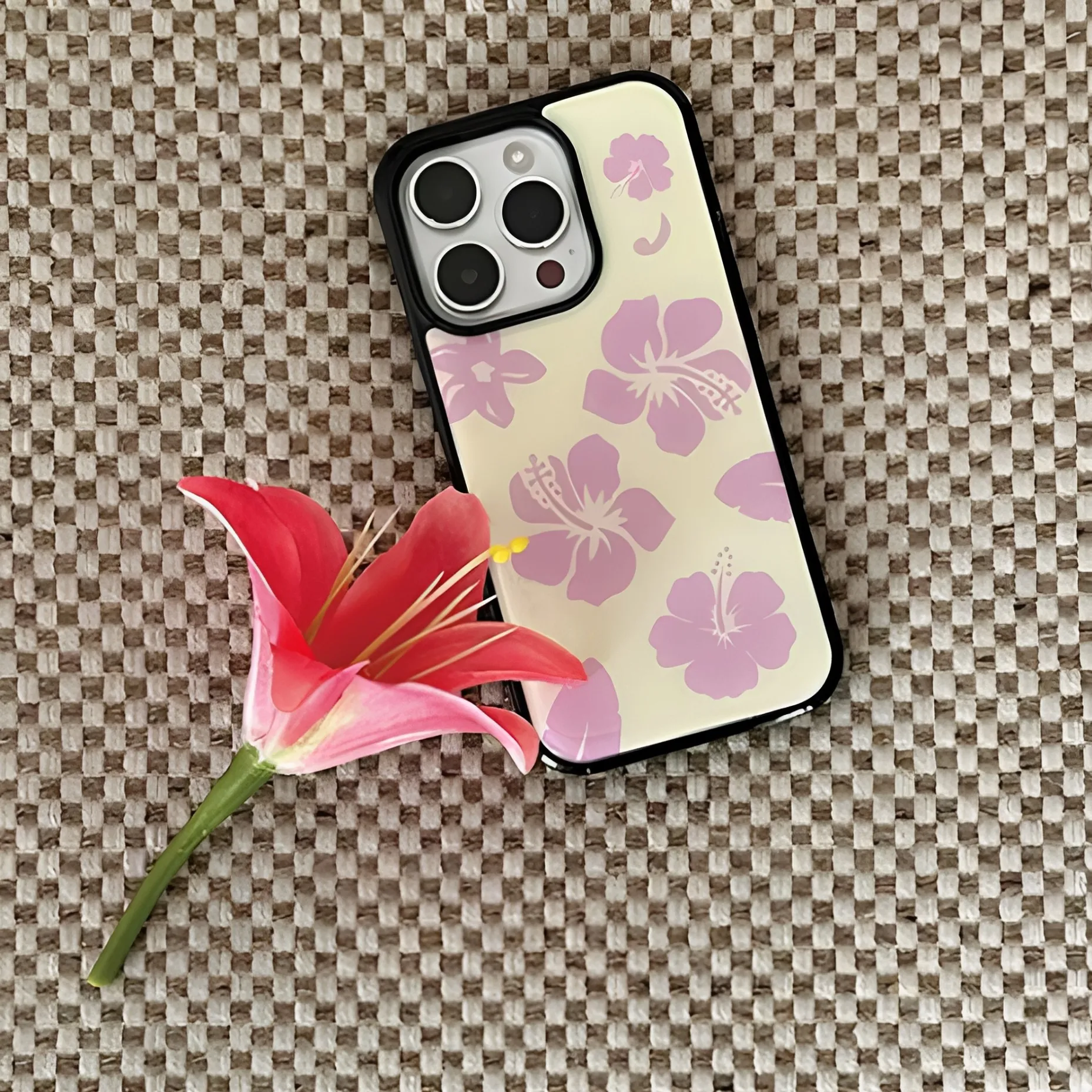 Phone Cases Girls - غطاء هاتف كوري عصري بتصميم زهرة