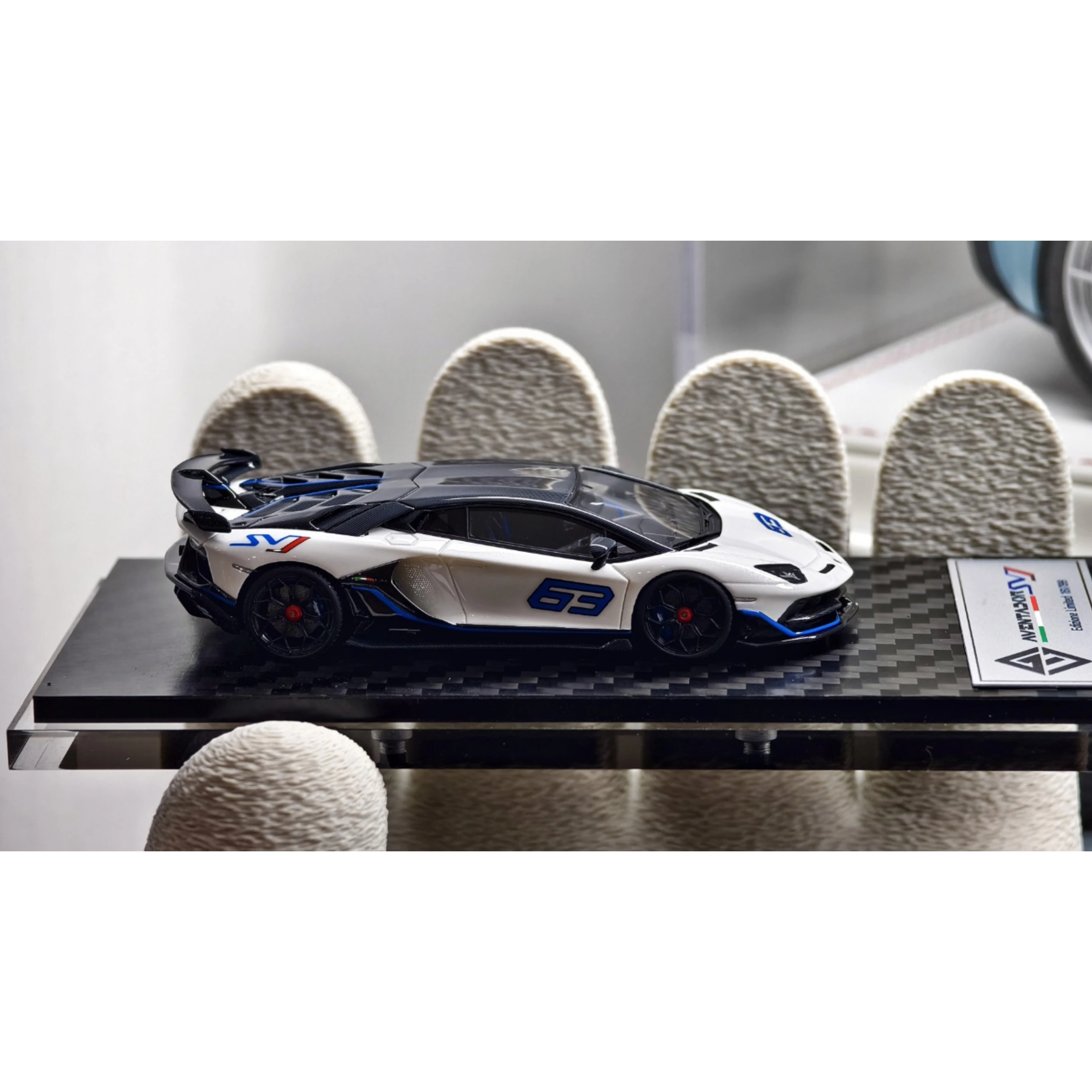 GW God Wealth 1:64 Aventador SVJ Diecast Model Car Resin Limited edition New product