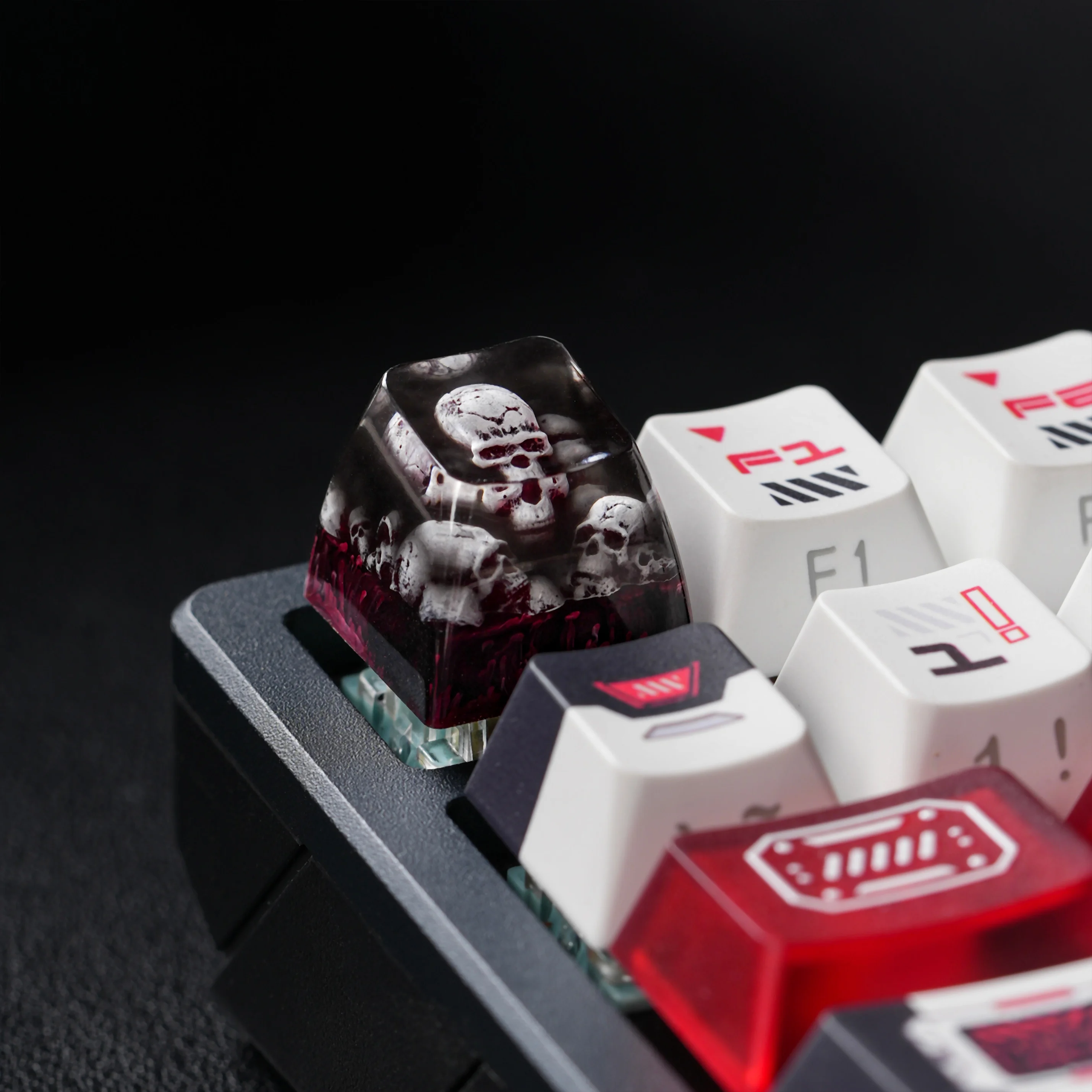 

New SA Dark-themed Skull Resin Keycaps Personalized Handmade Single for MX Mechanical Keyboard Gaming ESC Keycap