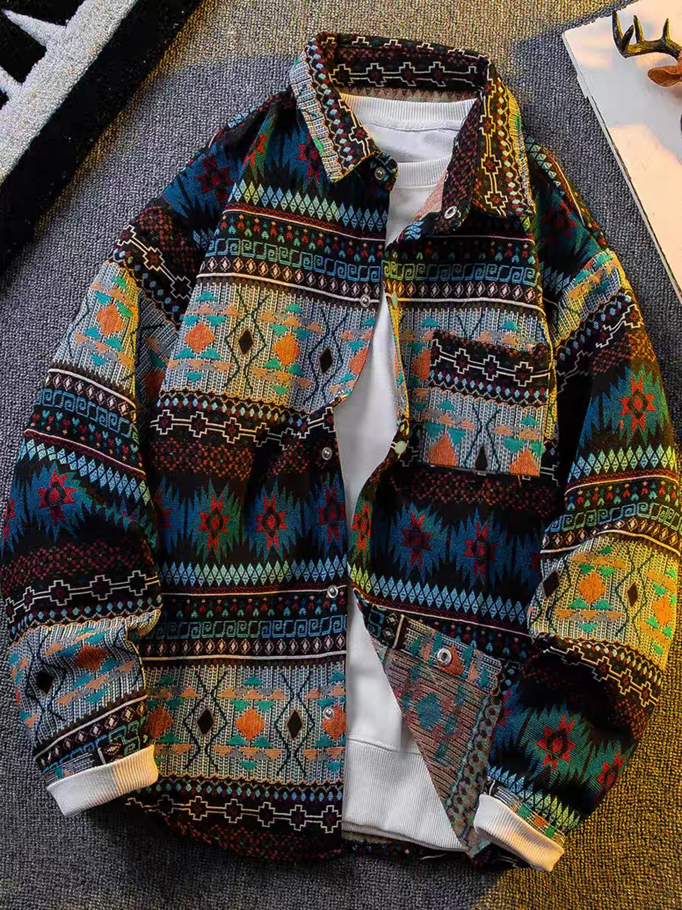 American retro, Native American-inspired, artisanal embroidery, reversible collar, jacket/outerwear.