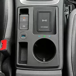 Car wireless charger for Audi Q3 Q3L 2019 2020 2021 2022 2023 15W fast phone charger charging holder charging pad plate trim