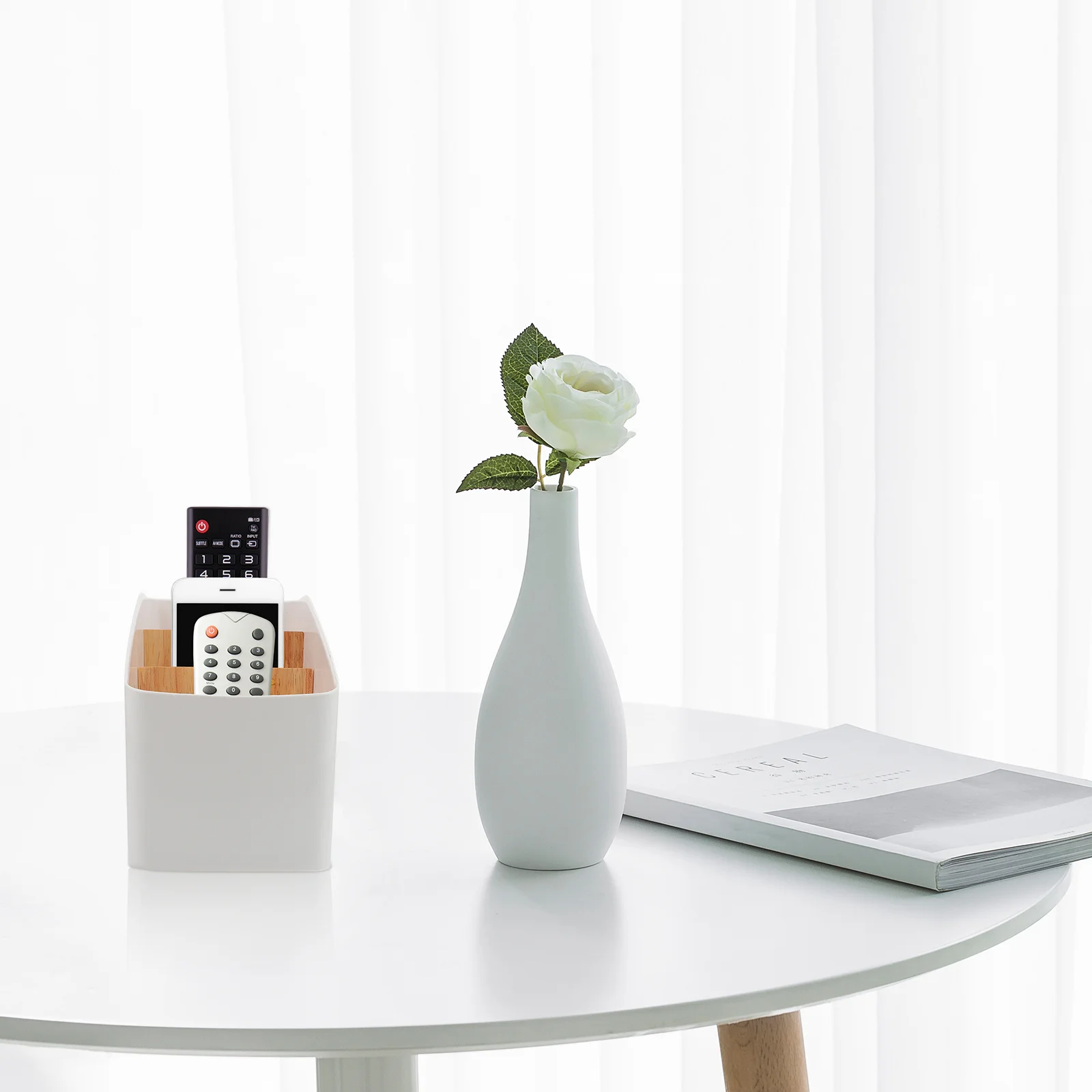 

2Pcs Remote Control Storage Rack Multifunctional Clapboard Non-Slip Living Room Desk Organizer Makeup Organizer Cosmetics Holder