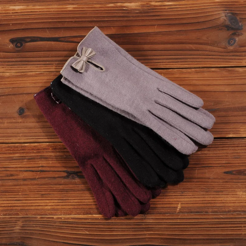 GOURS Winter Natural Wool Gloves for Women Black Natural Cashmere Gloves Warm Fashion Super Discount Clearance Sale GSL059