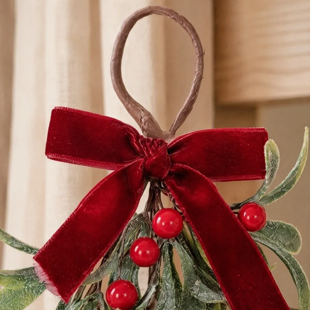 Lifelike Artificial Christmas Tree Wreath With Bowknot Decorative Xmas Garland Red Berries Artificial Pine Swag