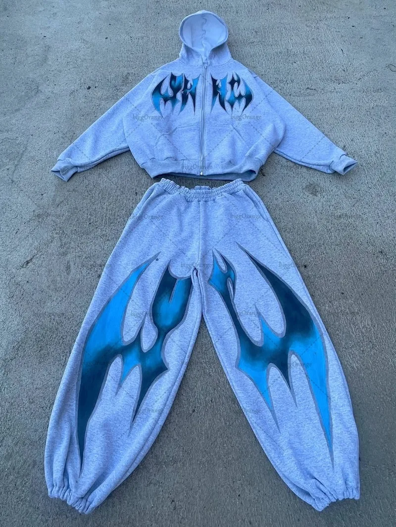 

Новый готический панк Harajuku графический толстовка на молнии с капюшоном на бедрах повседневный мужской комплект комплект из двух предметов High Street ретро серые брюки с завязками