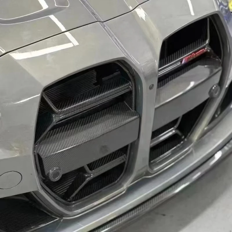 High Quality KSUI New Automotive Carbon Fiber Grille for M3M4 CSL Style Dry Carbon Modification F80F82 Front Bumper Air Intake
