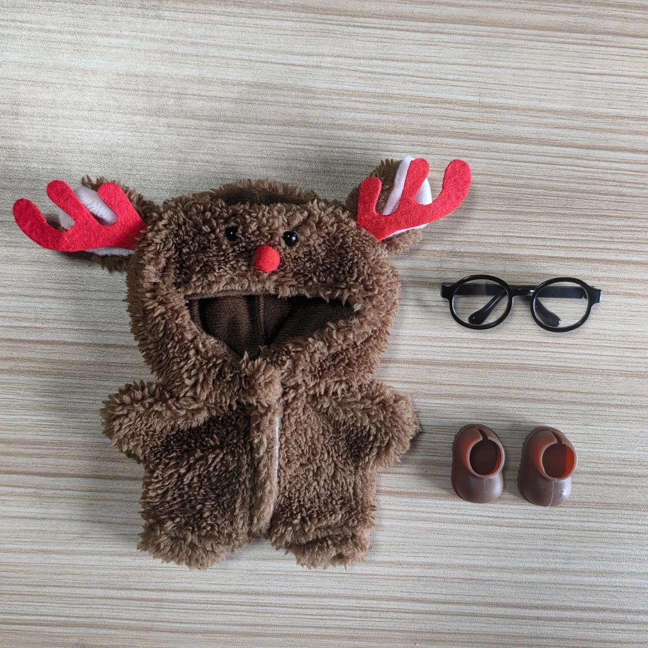 ملابس دمية قطيفة صغيرة إكسسوارات الزي لكوريا Kpop Exo Labubu Idol V1 V2 سترة عيد الميلاد قبعة كيب بدلة الملابس هدية