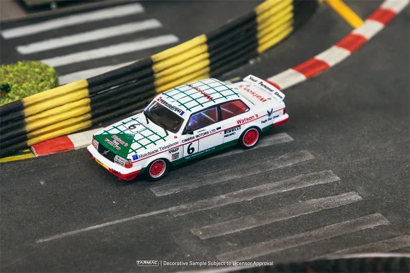 Tarmac Works 1:64 240 Turbo Macau Guia Race 1985 Winner #6 Diecast Model Car