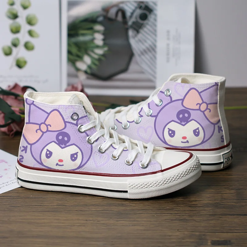 Buty Kuromi dziewczęce Sanrioed Kawaii Anime moja melodia Cinnamoroll Sneakers śliczne kreskówki nadruk Hello Kitty płócienne buty prezent dla dzieci