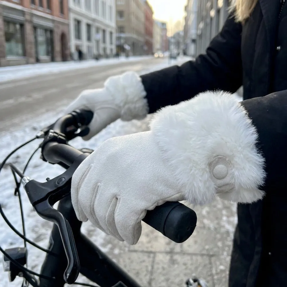 Plush Thermal Gloves Polyester Buckle Design Winter Warm Gloves Non-Elastic Thick Lined Split Finger Gloves Christmas Gifts