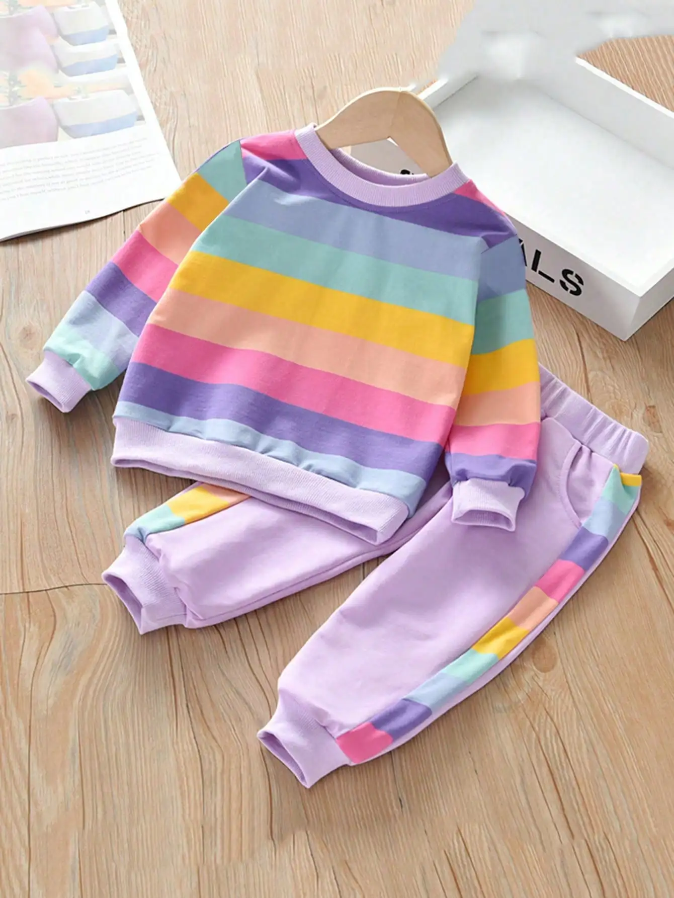 Children's Fashionable Outfit Set Spring Autumn Colorful Stripes round Neck Long Sleeve Long Pants Ensemble for Kids