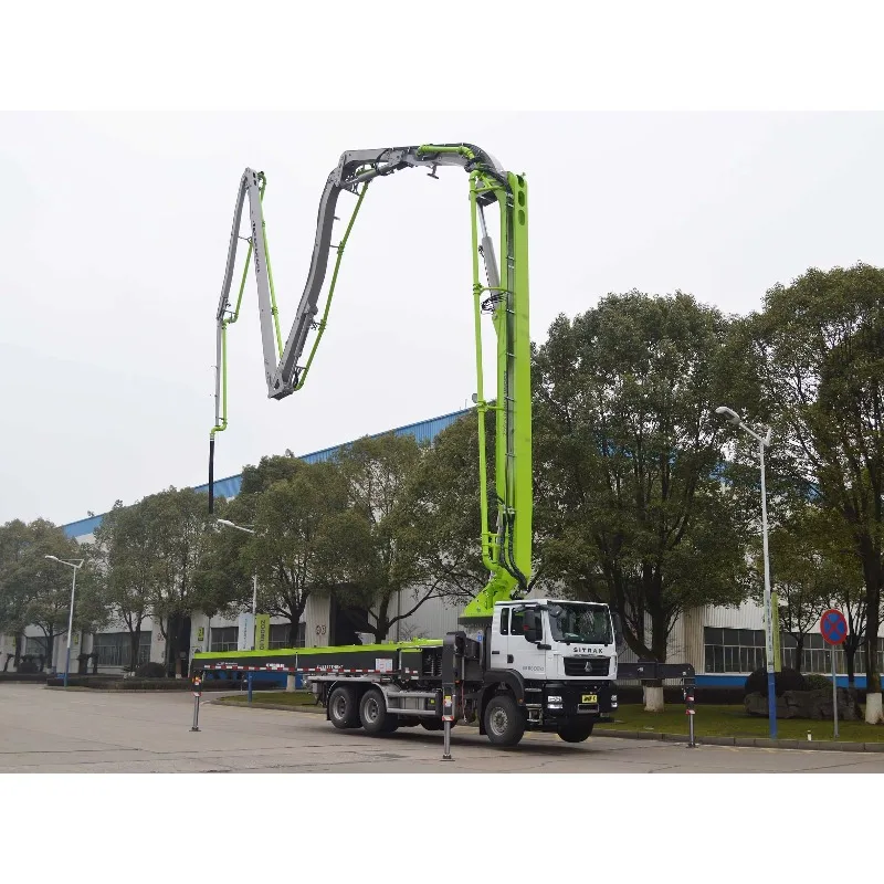 Truk Pompa Beton Mobile 52m Dengan Peralatan Pompa Hidrolik Terpasang di Truk Boom Untuk Konstruksi Besar