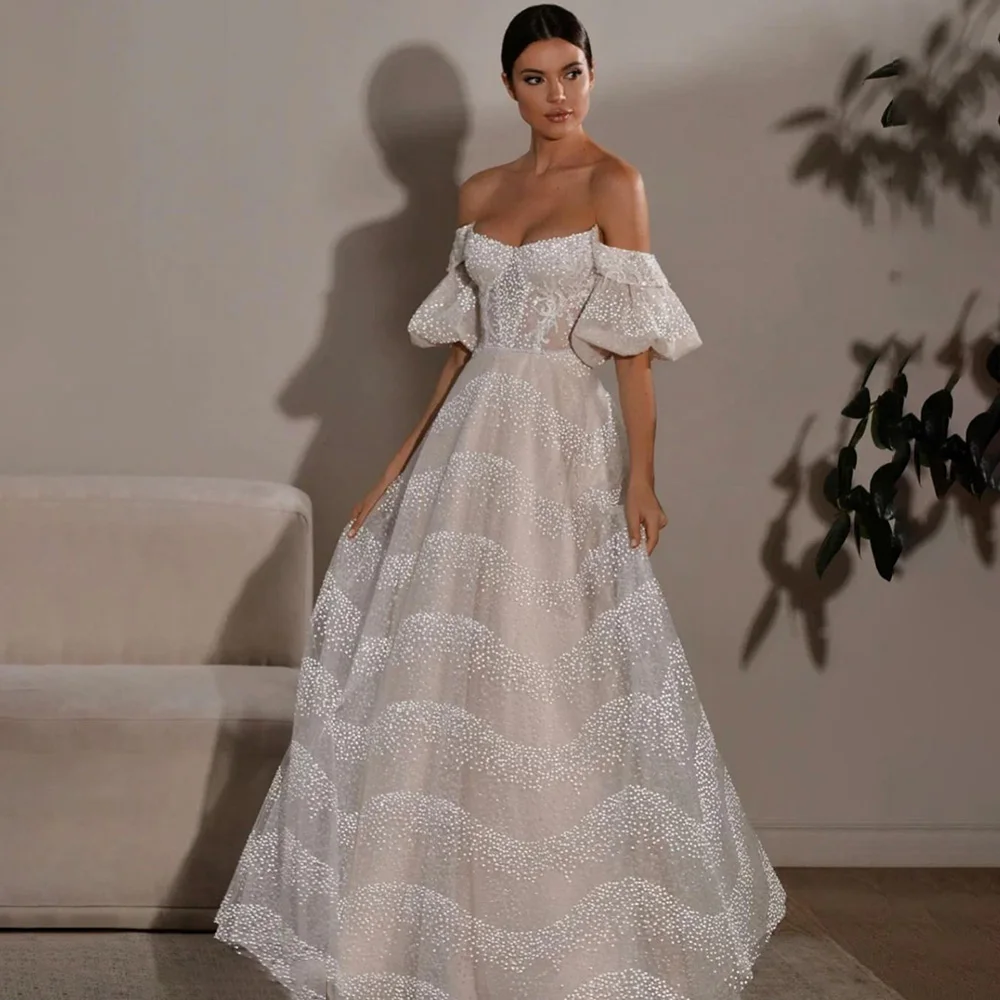 

Off the Shoudler Pleated Sequins Shiny Wedding Dress A-line Tulle Short Puff Sleeve Wedding Bridal Gown with Court vestido noiva