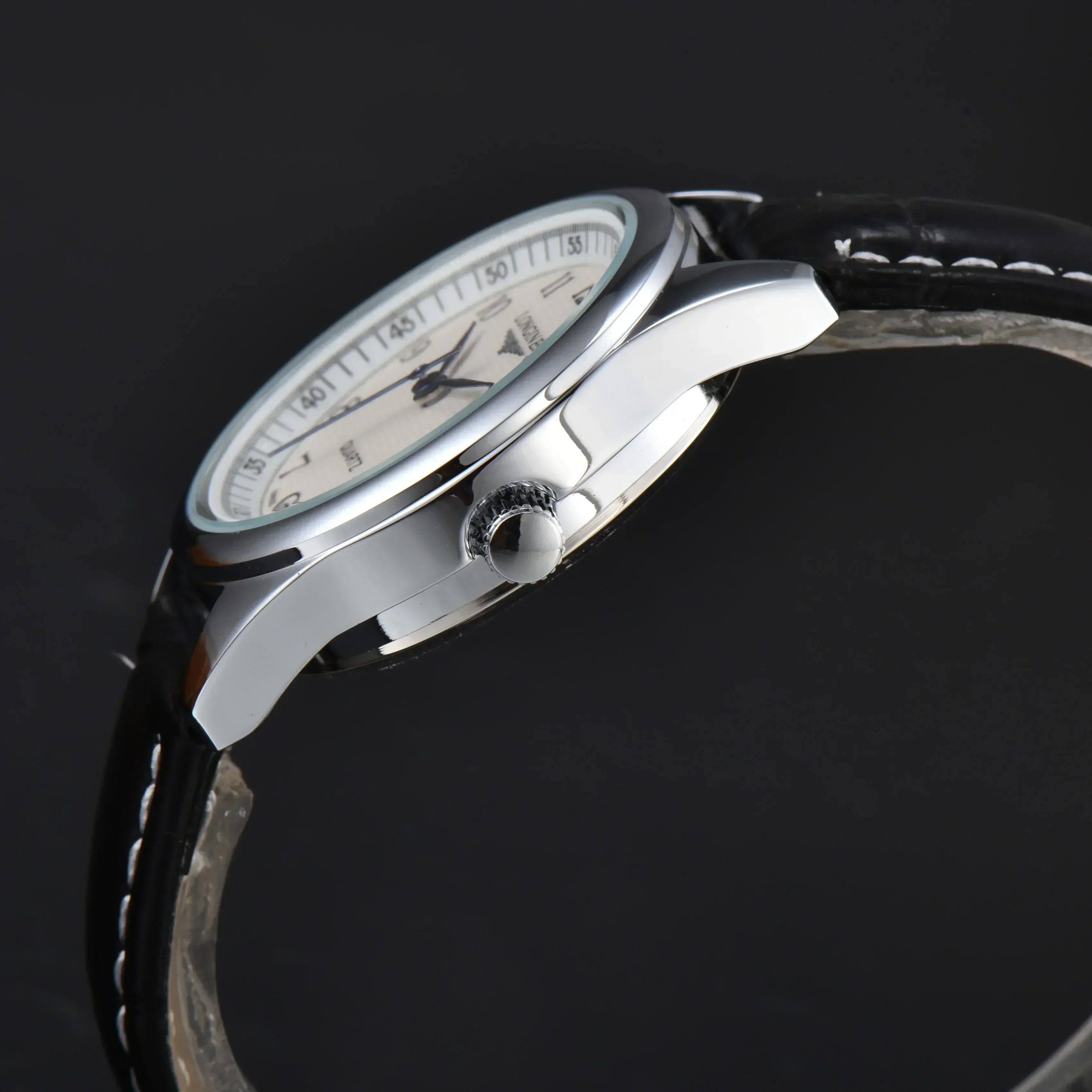 2025 New Men's Watches Military Pilot's Quartz Watch Men Simple Luminous Waterproof Wristwatch Business Leather Clock