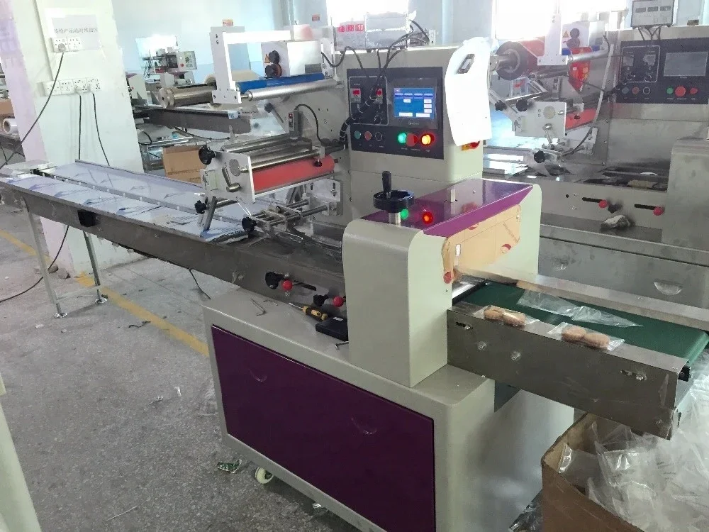 for Chocolate/ moon-cakes /bread flow pack machine packing machine TCZB-350D