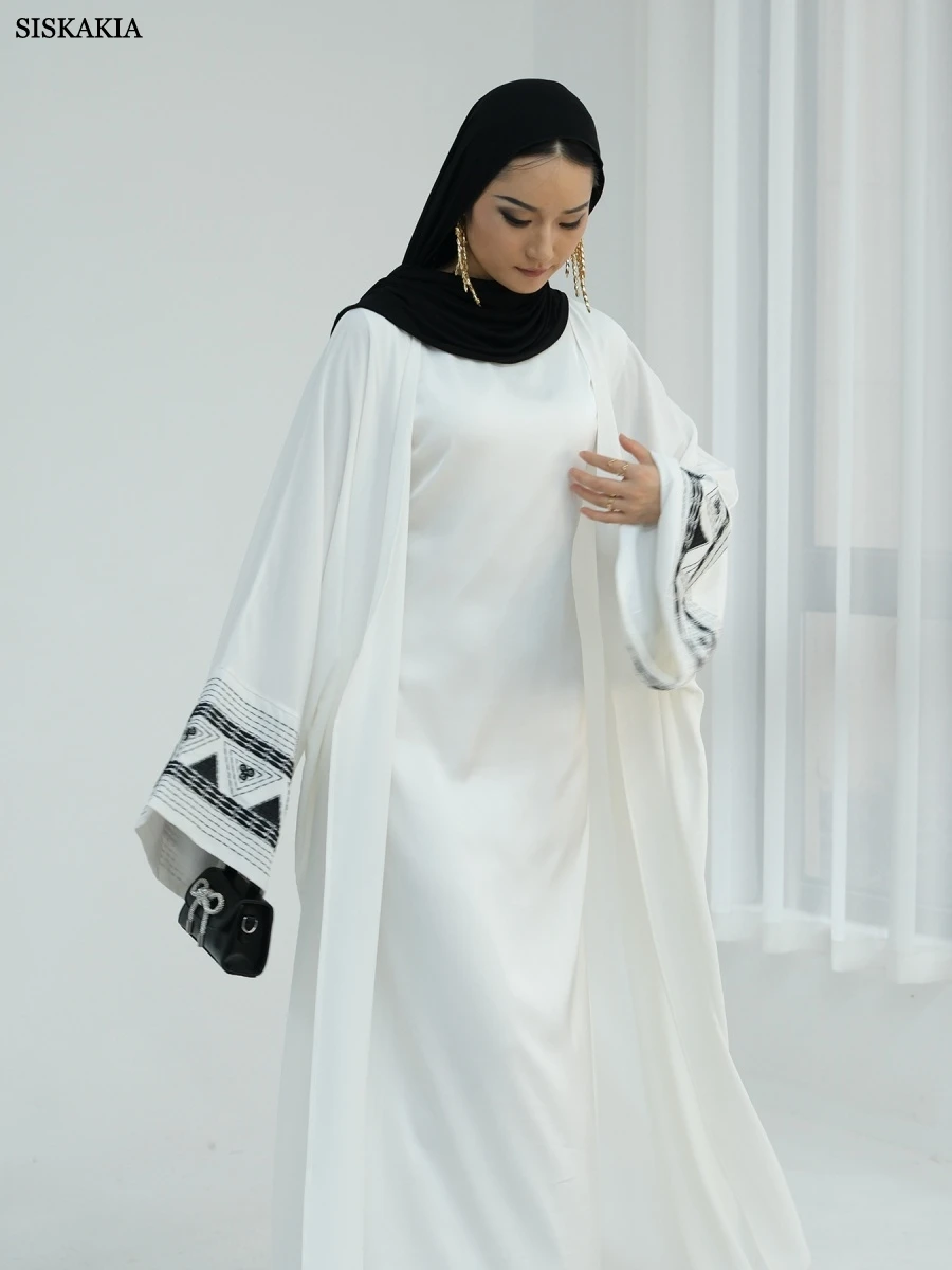 Siskakia Dubai Ricamato Aperto Caftano Veste Femme Musulmane Moda Abaya 2025