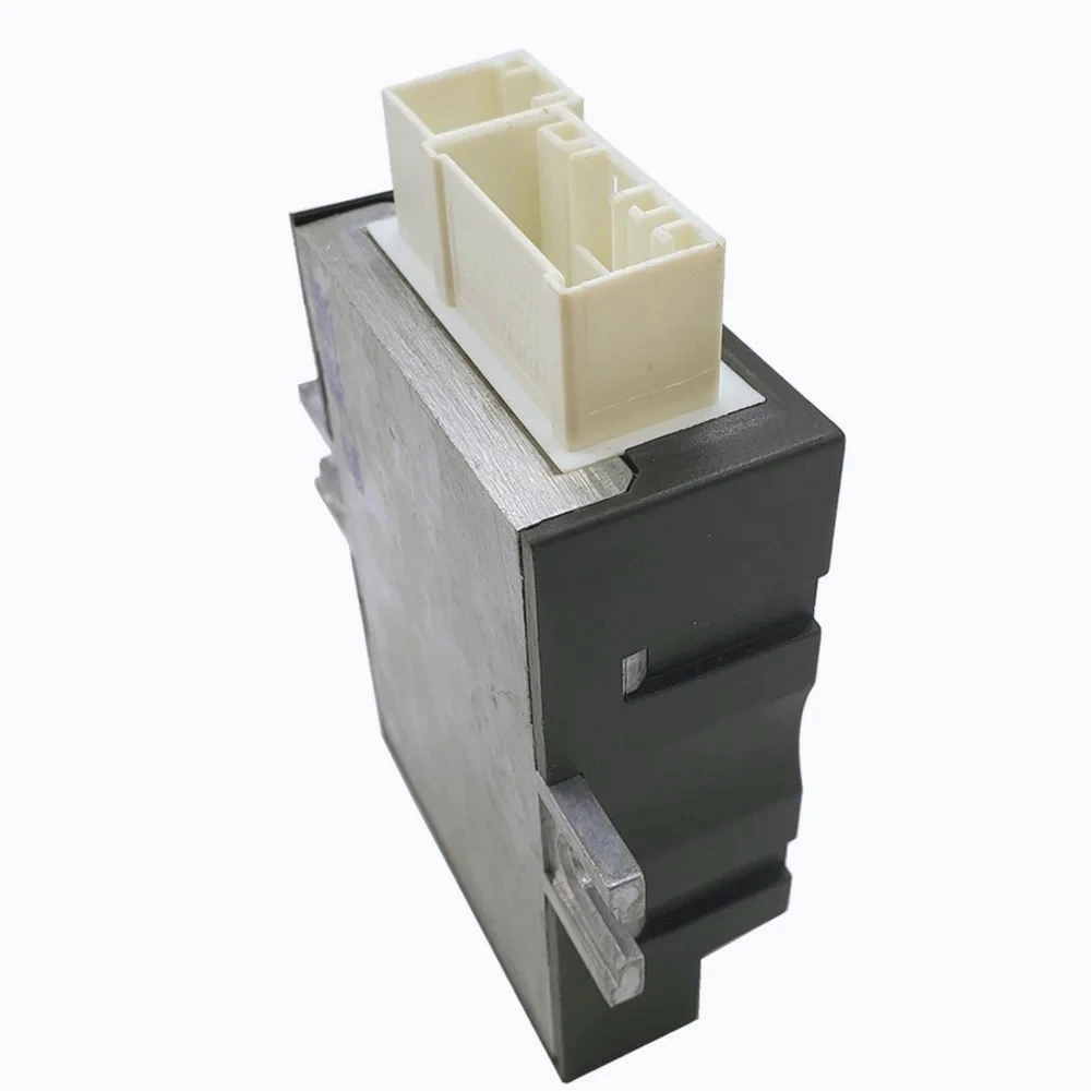 

Z45-OE: 16147411595 55892110 16147398495 16147368349 16147353864 16147376866 Car Fuel Pump Control Module For BMW 4 5 6 7 F02 F