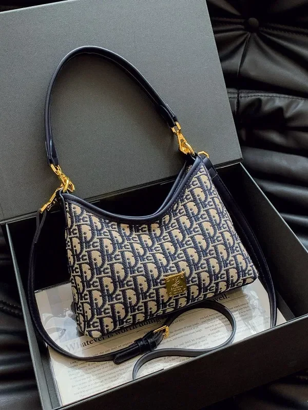 

new small bag for women niche design embroidered vintage vegetable basket versatile single-shoulder crossbody small bag
