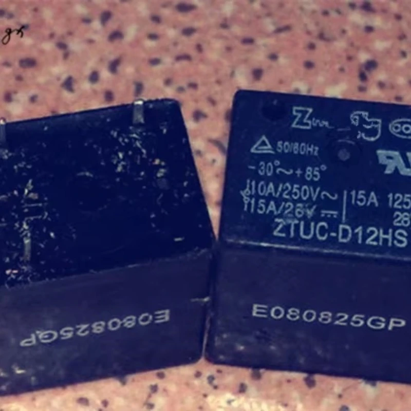 

ZTUC-D12HS 12V 22F 5 10A250VAC 15A125V