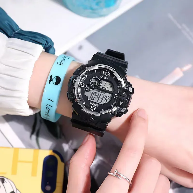 Reloj electrónico de estudiante para Hombre y Mujer, pulsera deportiva luminosa para estudiantes de secundaria, novia y pareja