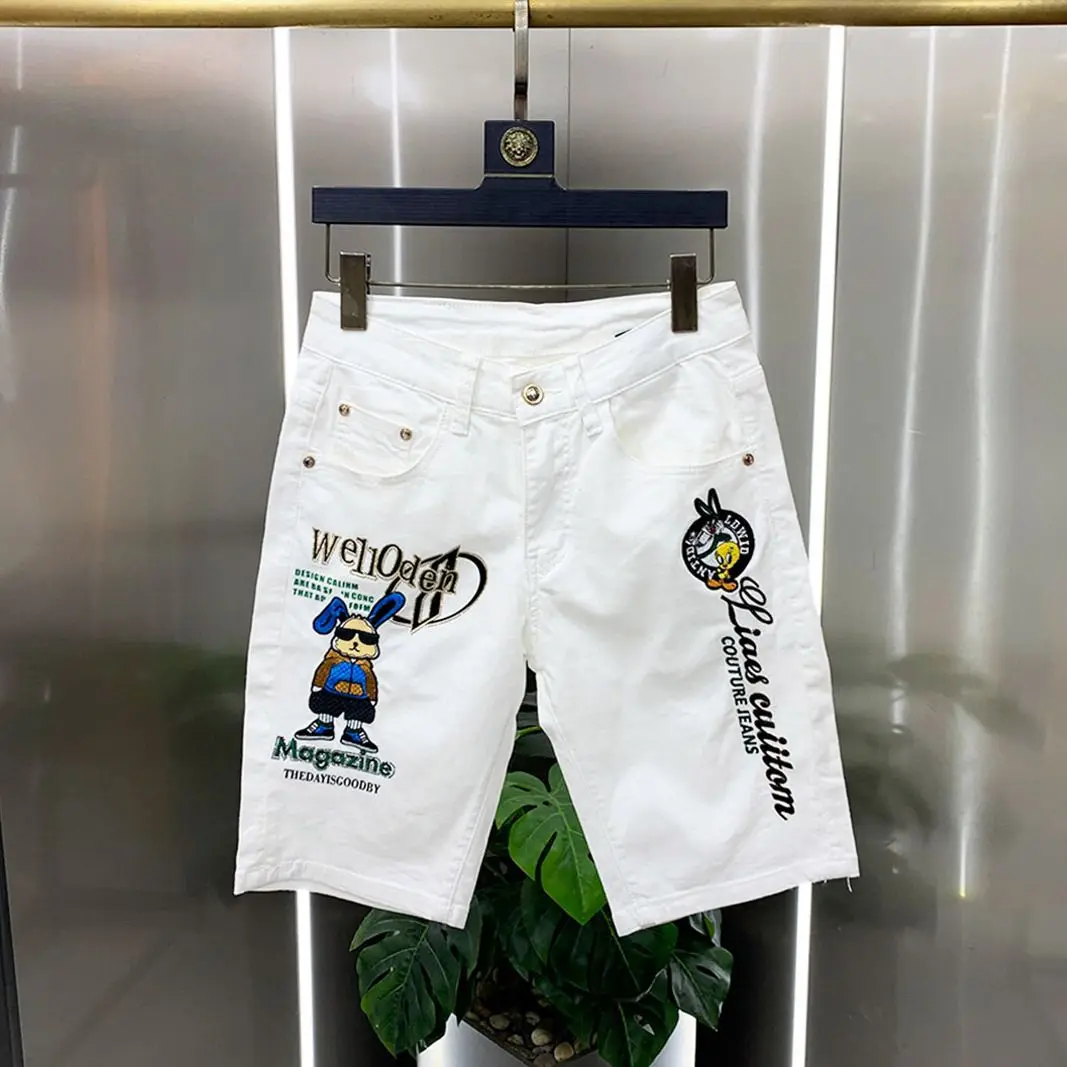 Sommer männer Elastische Weiße Denim Shorts Schlank Trendy Marke Kleine Fuß Fünf-punkt Hosen Casual Hosen Reithose Kurze Jeans shorts