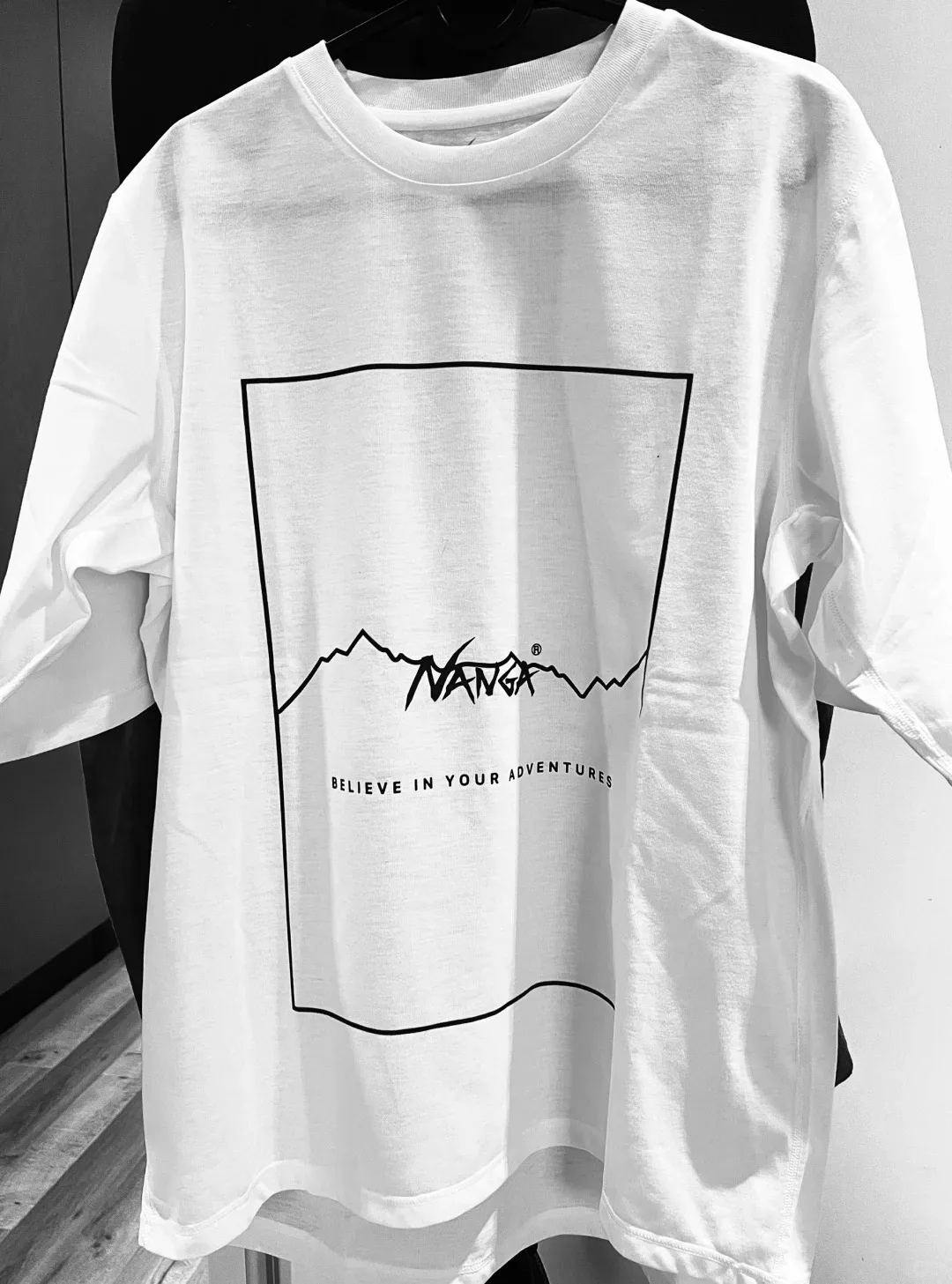 اليابانية بسيطة شخصية تي شيرت القطن الخالص مريحة عالية الجودة الصيف تنفس للجنسين الترفيه الرياضة الشارع