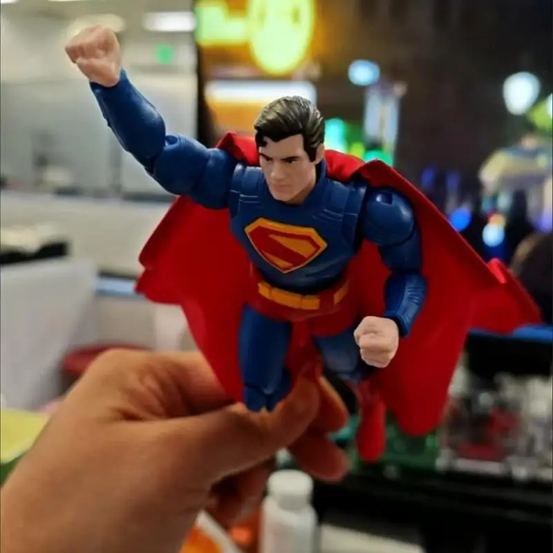 

Лидер продаж Bruck Beyond Edition DC Hero Супермен, собранная ручная модель, игрушка для мальчика, настольный орнамент, подарок-сюрприз