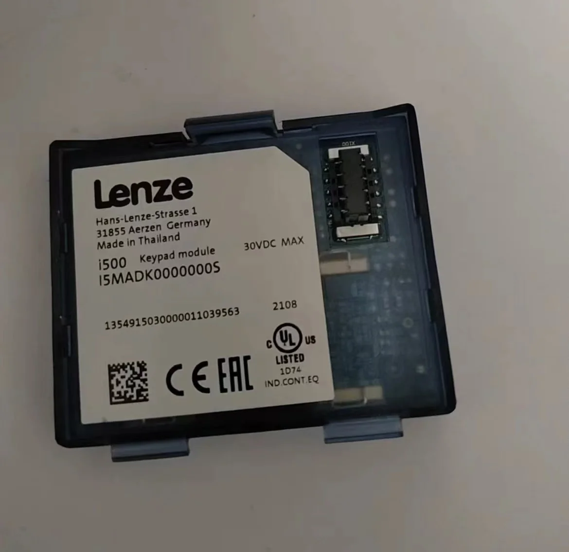 Brand  new  I5MADK0000000S  Lenze LCD Panel  fast  shipping