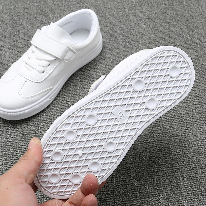 Spring and autumn boys leisure running shoes non-slip soft sole sports shoes children\'s small white shoes tennis shoes hot sale