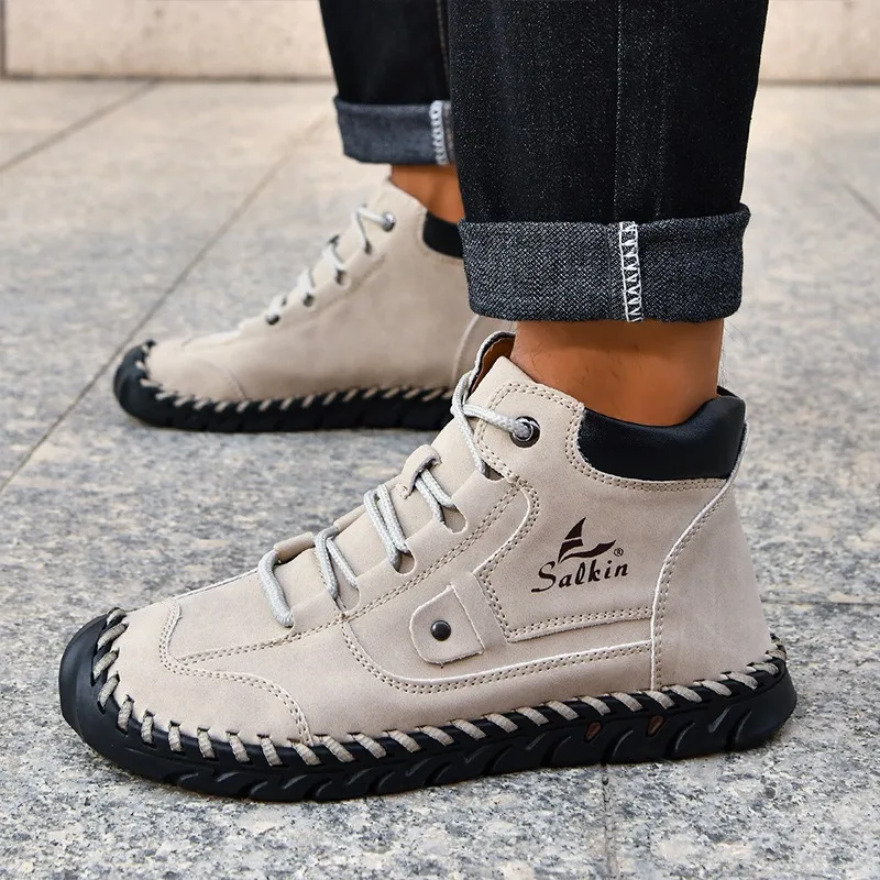 Men's plus size handmade casual shoes Four Seasons breathable non-slip outdoor walking shoes fashion light Joker city flat boots