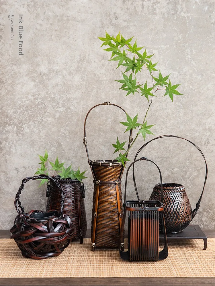 

Handwoven Small Flower Basket Decorative Bamboo Wicker Basket Zen Chinese Japanese Style Flower Vase Floral Art Basket