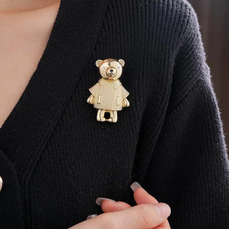 Thumbnail 3 - #19 Best Brooches & Lapel Pins to Buy In 2026
